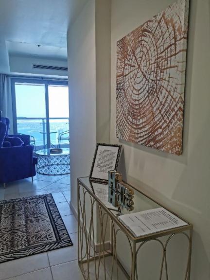 Luxury Stay In Marina ดูไบ ภายนอก รูปภาพ